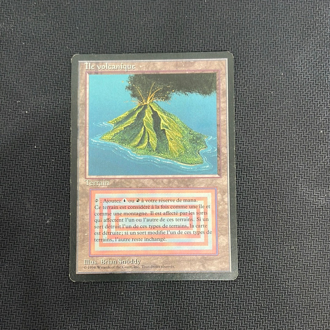 Volcanic Island - Foreign Black Bordered FRENCH