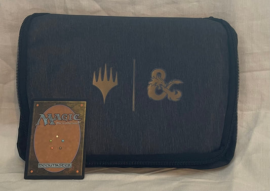 Wizards of the Coast Magic: The Gathering & Dungeons & Dragons Travel Pouch